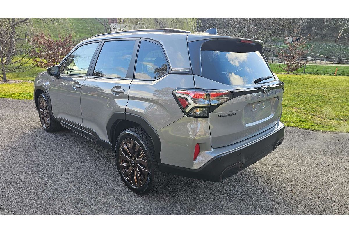 2025 Subaru Forester Hybrid Sport S6