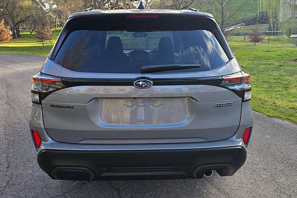 2025 Subaru Forester Hybrid Sport S6