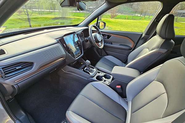 2025 Subaru Forester Hybrid Sport S6