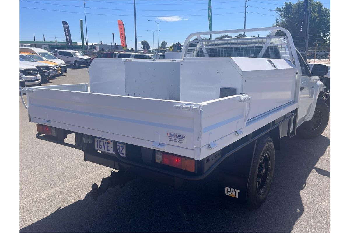 2019 Mitsubishi Triton GLX MR 4X4