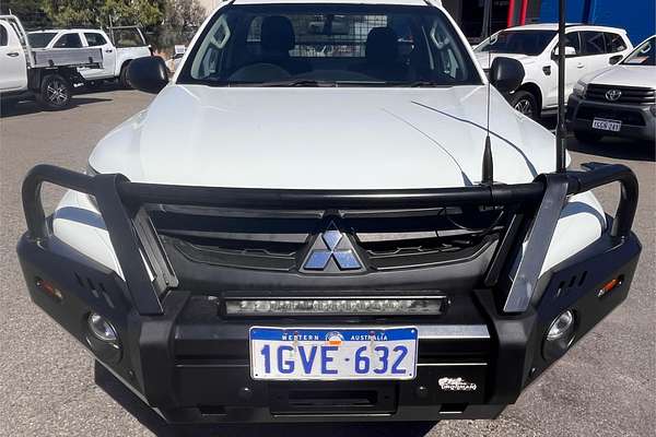 2019 Mitsubishi Triton GLX MR 4X4