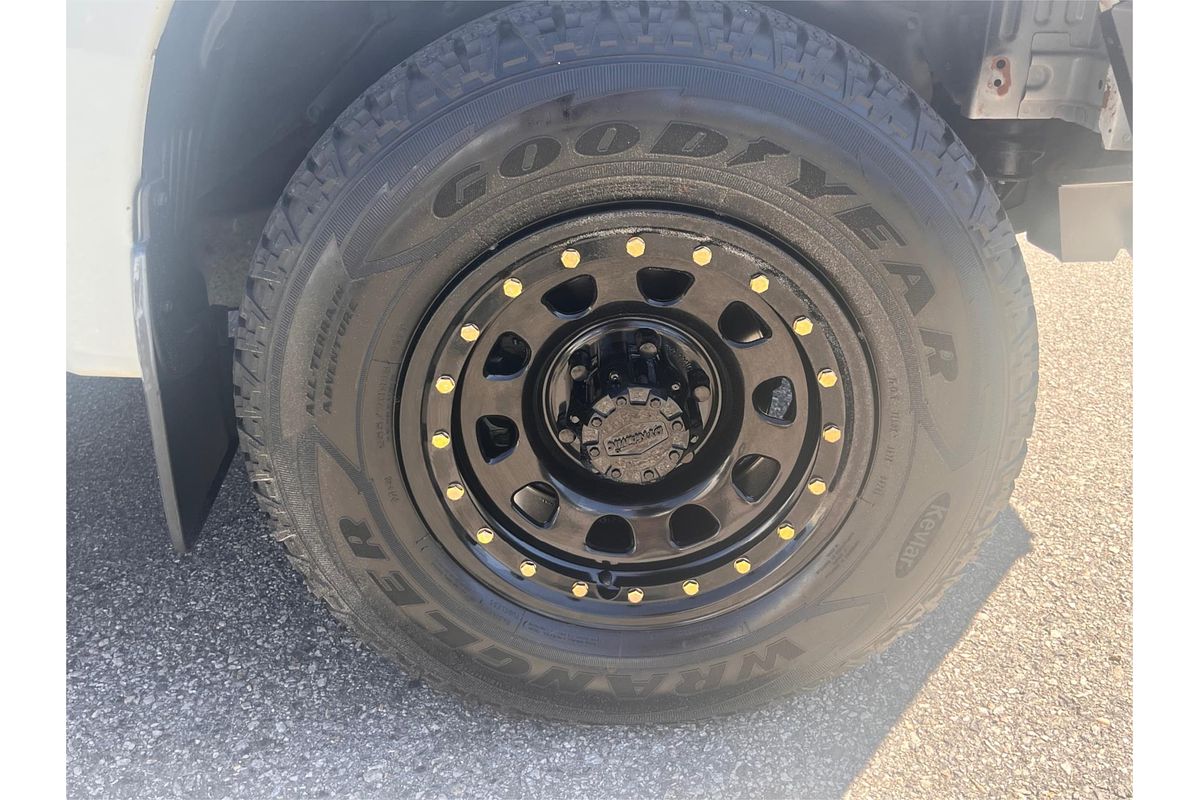 2019 Mitsubishi Triton GLX MR 4X4