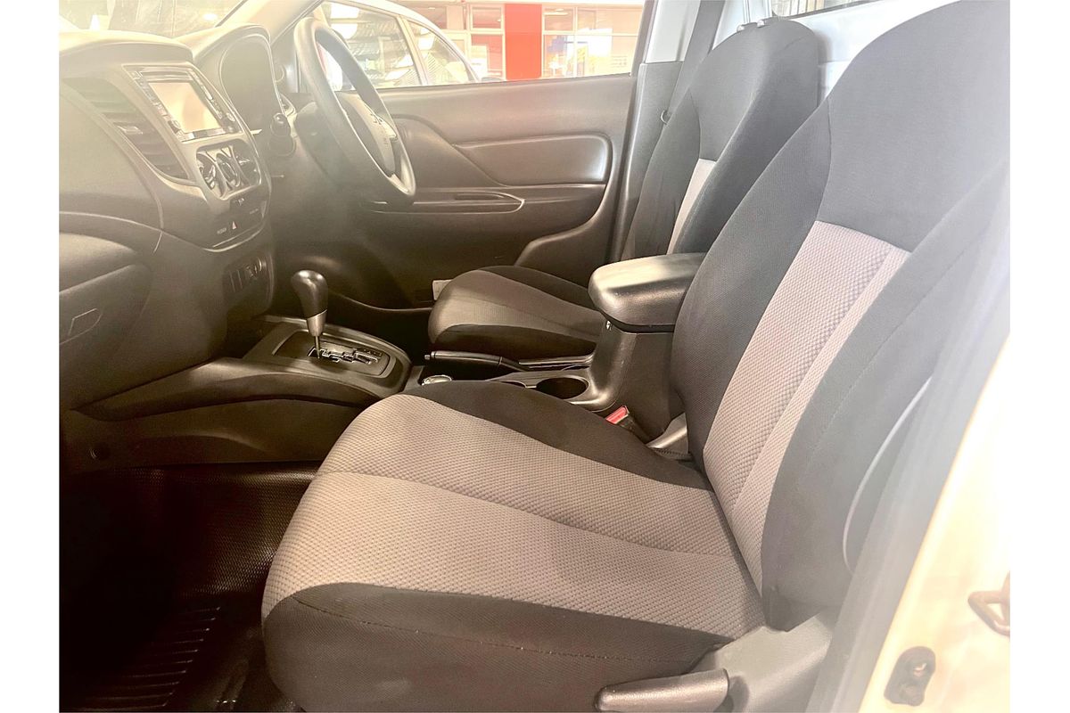 2019 Mitsubishi Triton GLX MR 4X4