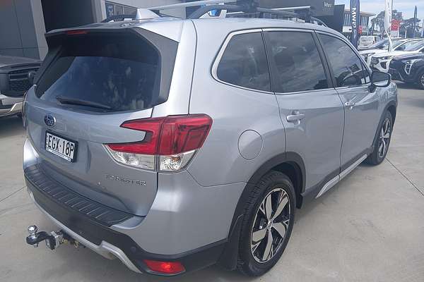 2019 Subaru Forester 2.5i-S S5