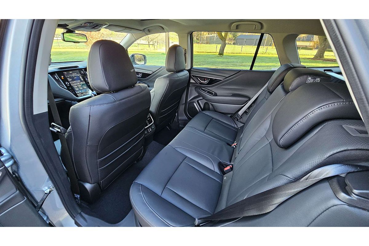 2025 Subaru Outback AWD Touring 6GEN