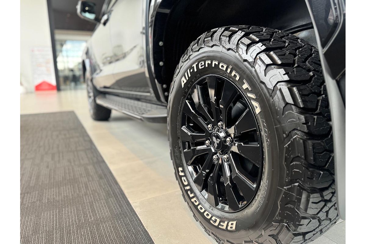 2025 Mitsubishi Triton GSR MV 4X4