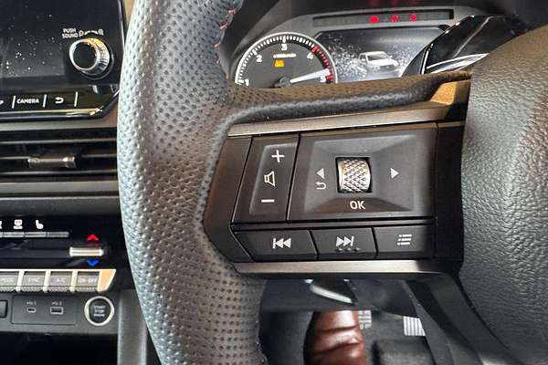 2025 Mitsubishi Triton GSR MV 4X4