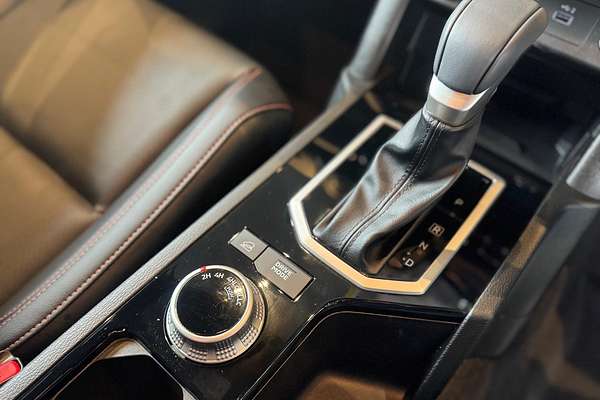 2025 Mitsubishi Triton GSR MV 4X4