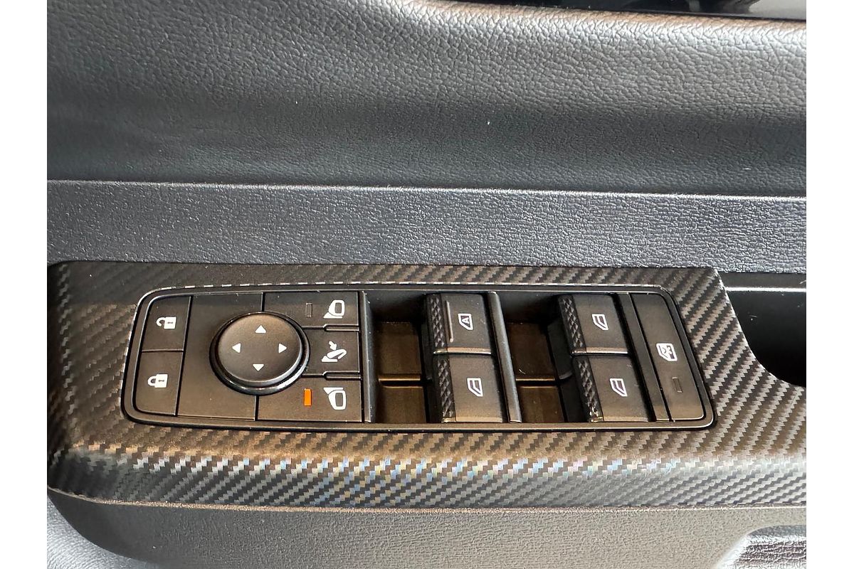 2025 Mitsubishi Triton GSR MV 4X4