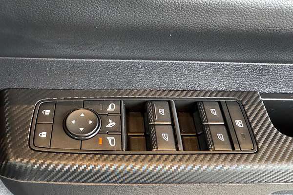 2025 Mitsubishi Triton GSR MV 4X4