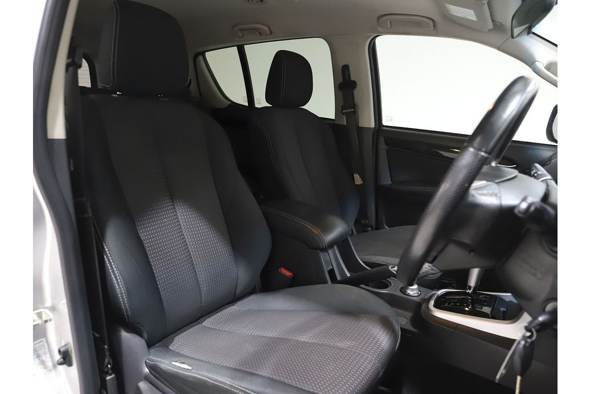 2021 Isuzu MU-X LS-U