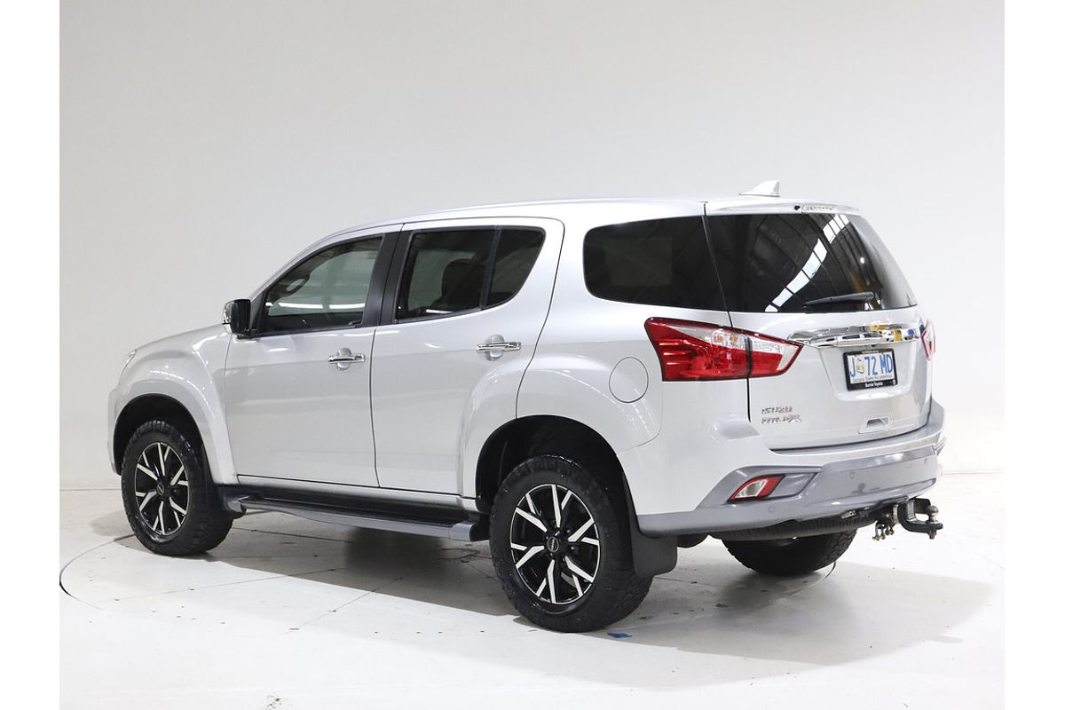 2021 Isuzu MU-X LS-U