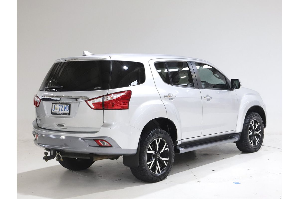 2021 Isuzu MU-X LS-U