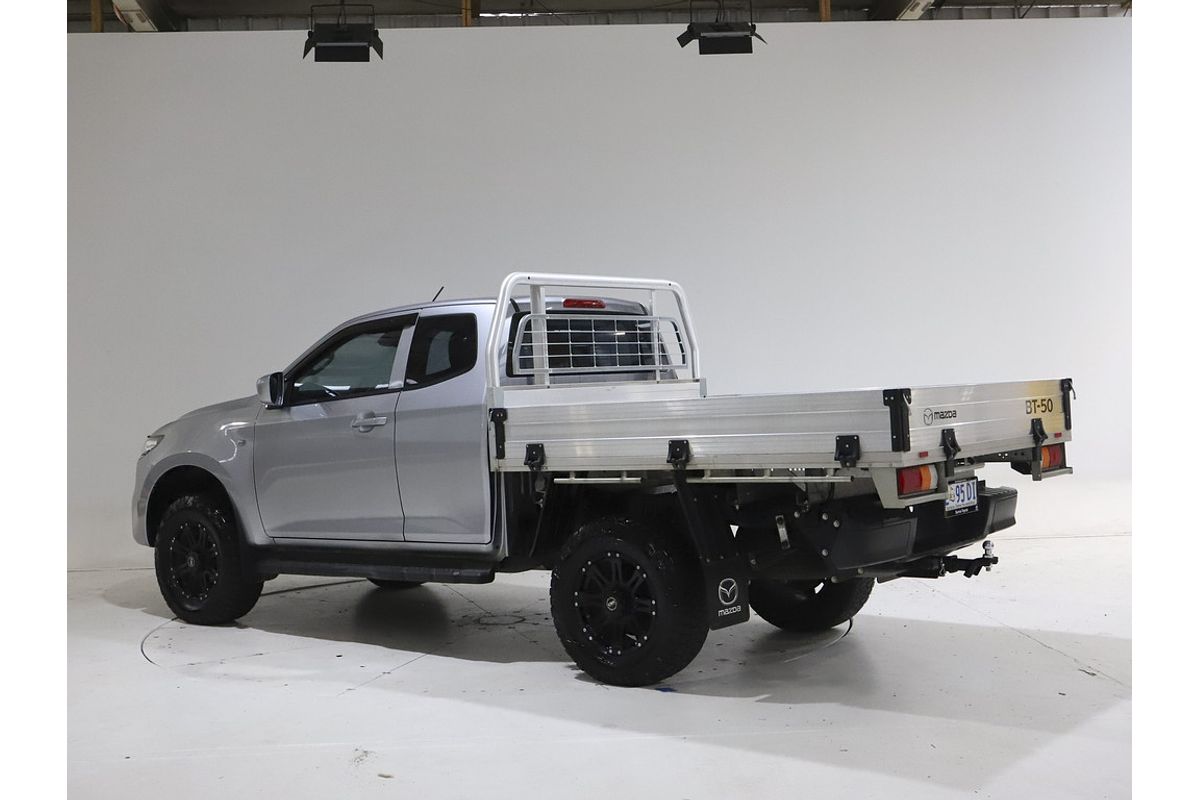 Mazda BT-50 E 6AUTO 3.0L FREESTYLE CHASSIS XT 4X4 Mazda BT-50 E 6AUTO 3.0L FREESTYLE CHASSIS XT 4X4
