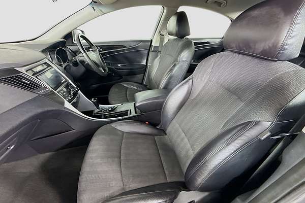 2012 Hyundai i45 Active YF