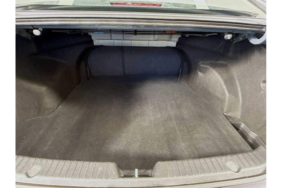 2012 Hyundai i45 Active YF