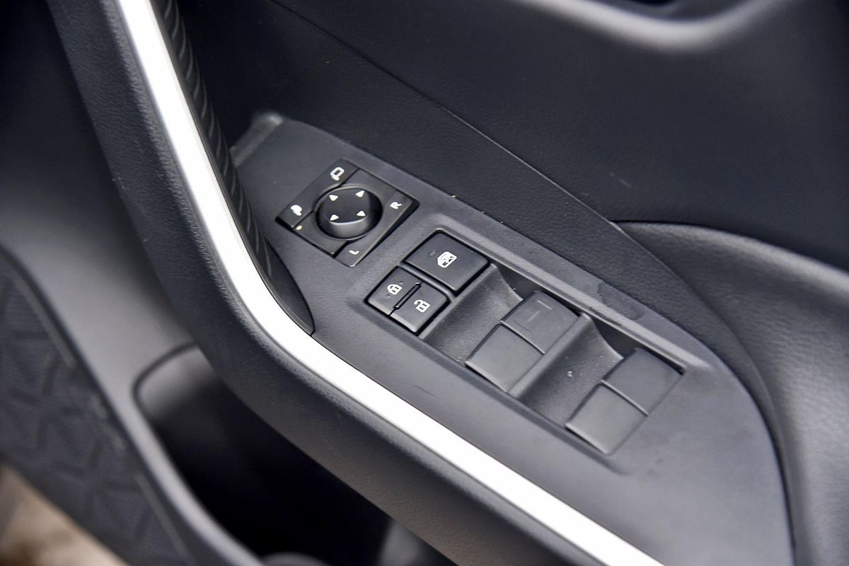 2025 Toyota RAV4 GX AXAH52R