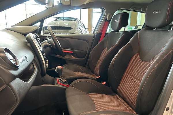 2016 Renault Clio R.S. 200 Cup IV B98