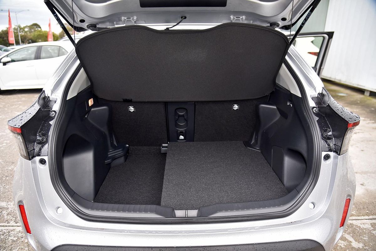 2025 Toyota Yaris Cross GXL MXPJ10R