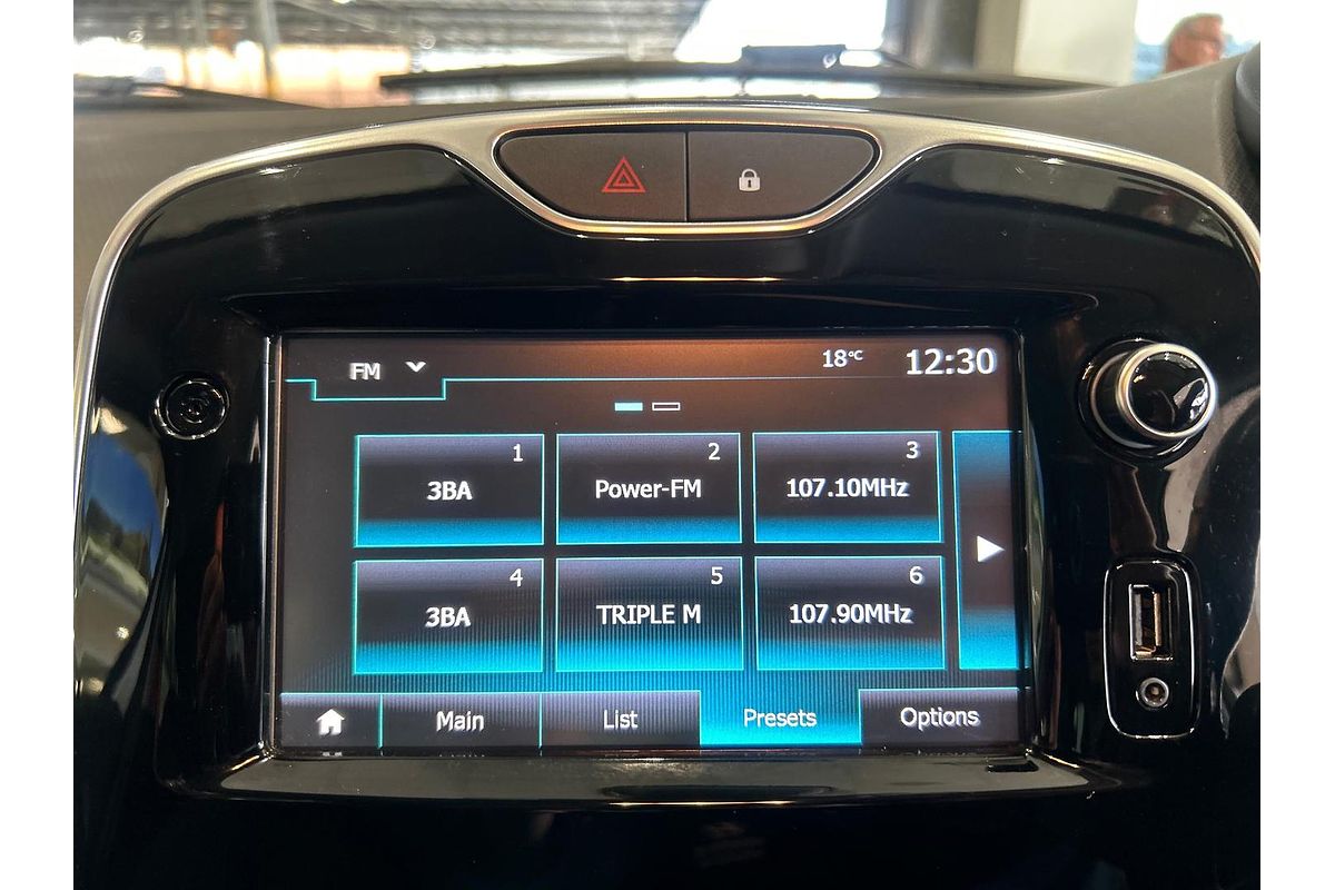 2016 Renault Clio R.S. 200 Cup IV B98