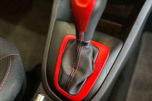 2016 Renault Clio R.S. 200 Cup IV B98