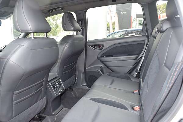 2025 Subaru Forester Touring S6