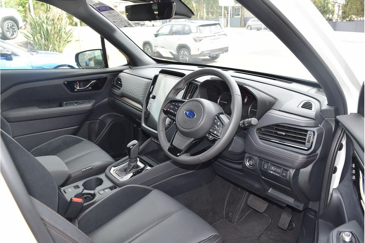 2025 Subaru Forester Touring S6