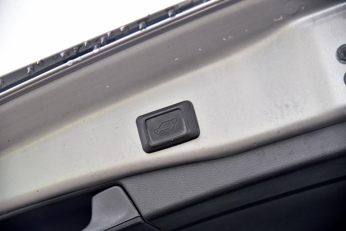 2020 Toyota RAV4 Cruiser MXAA52R