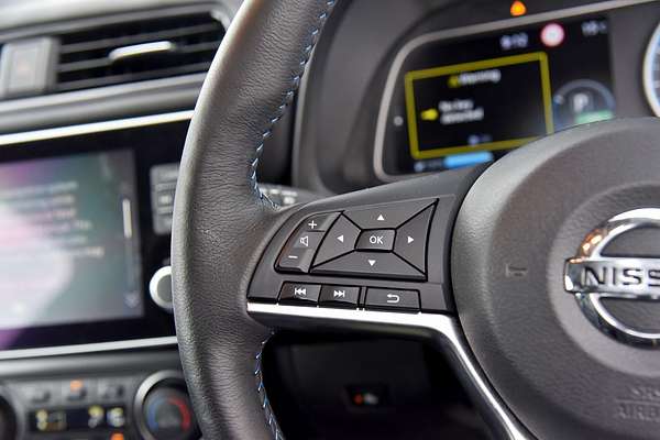 2020 Nissan LEAF ZE1