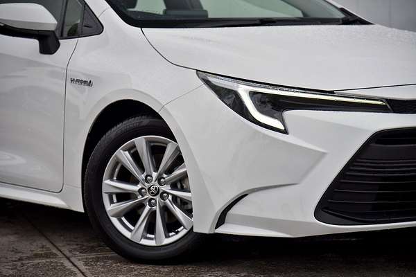 2024 Toyota Corolla Ascent Sport Hybrid ZWE219R