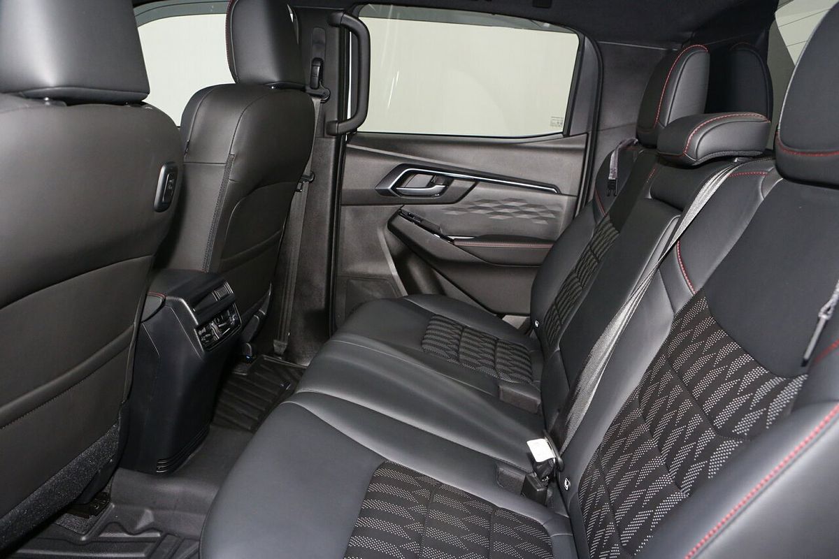 2024 Isuzu D-MAX X-TERRAIN 4X4