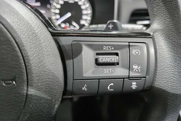 2024 Nissan X-TRAIL ST T33