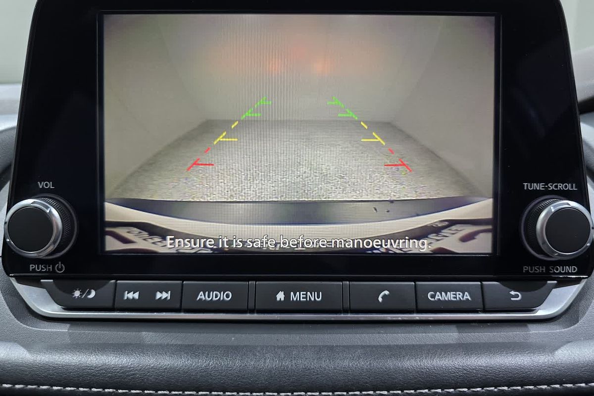 2024 Nissan X-TRAIL ST T33