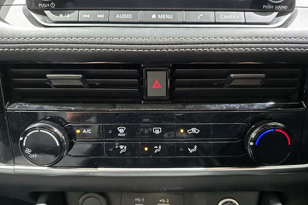 2024 Nissan X-TRAIL ST T33