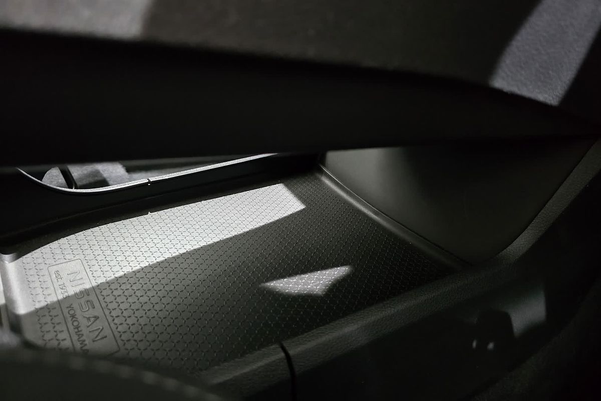 2024 Nissan X-TRAIL ST T33