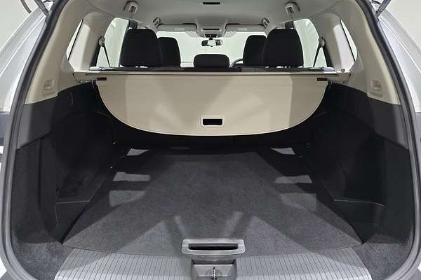 2024 Nissan X-TRAIL ST T33