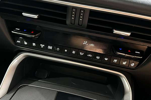 2024 Mazda CX-90 G50e Azami KK