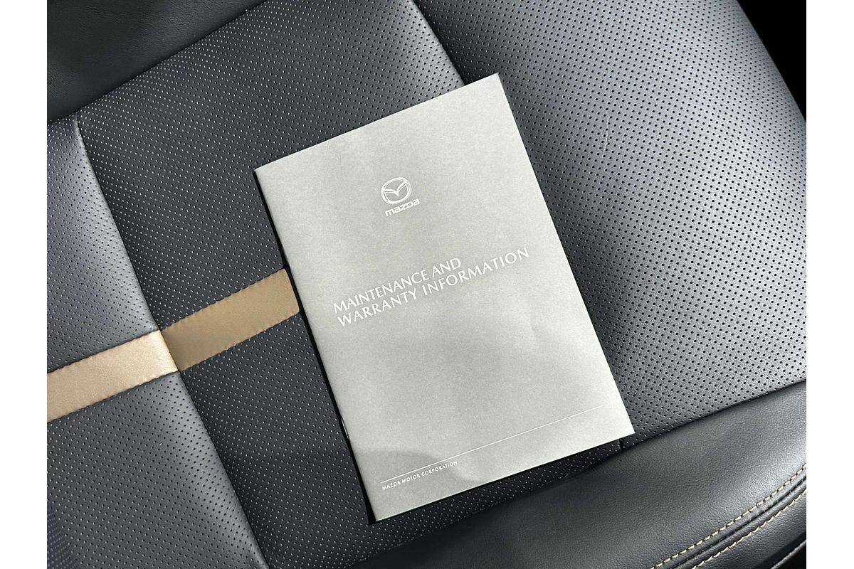 2024 Mazda CX-90 G50e Azami KK