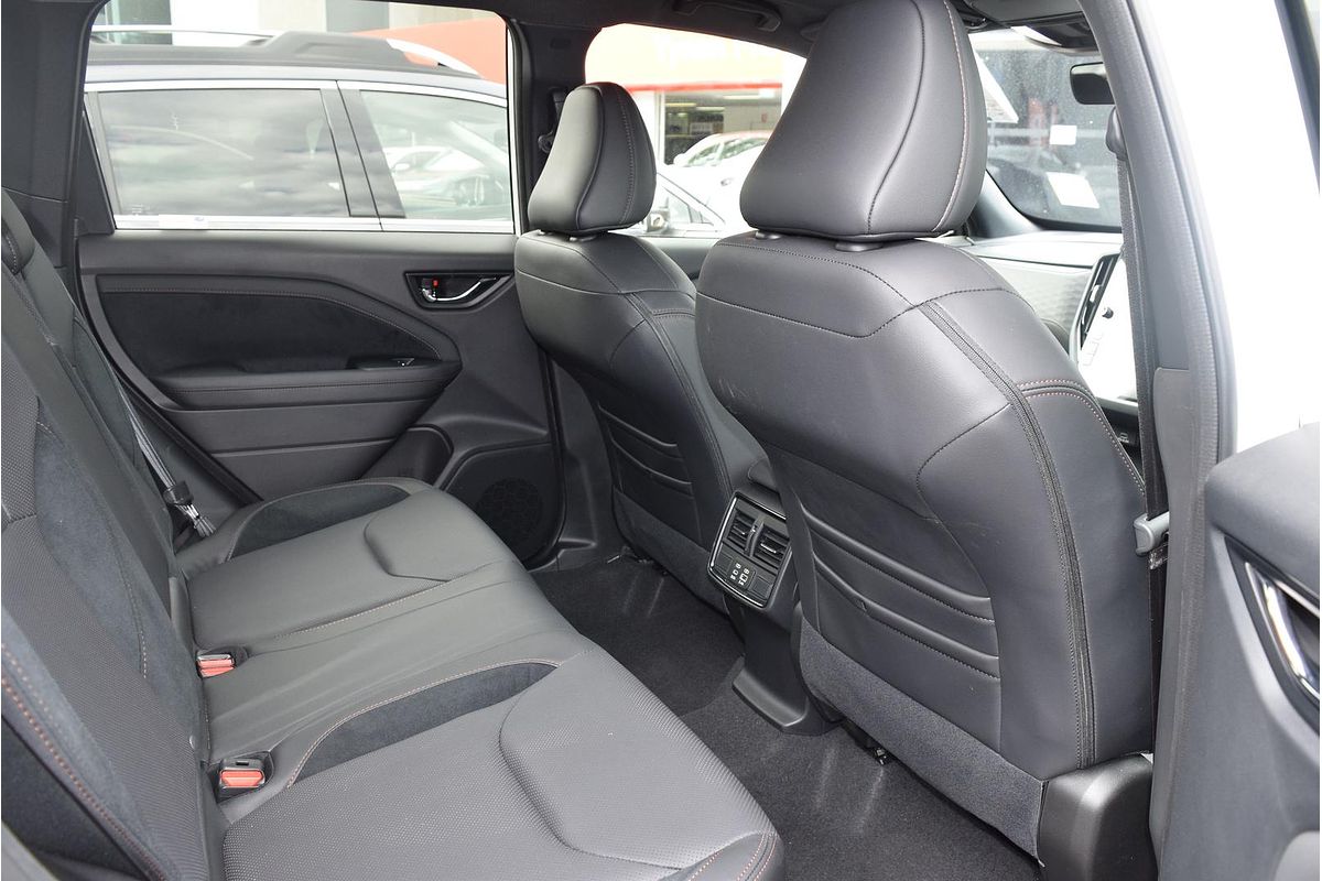 2025 Subaru Forester Touring S6