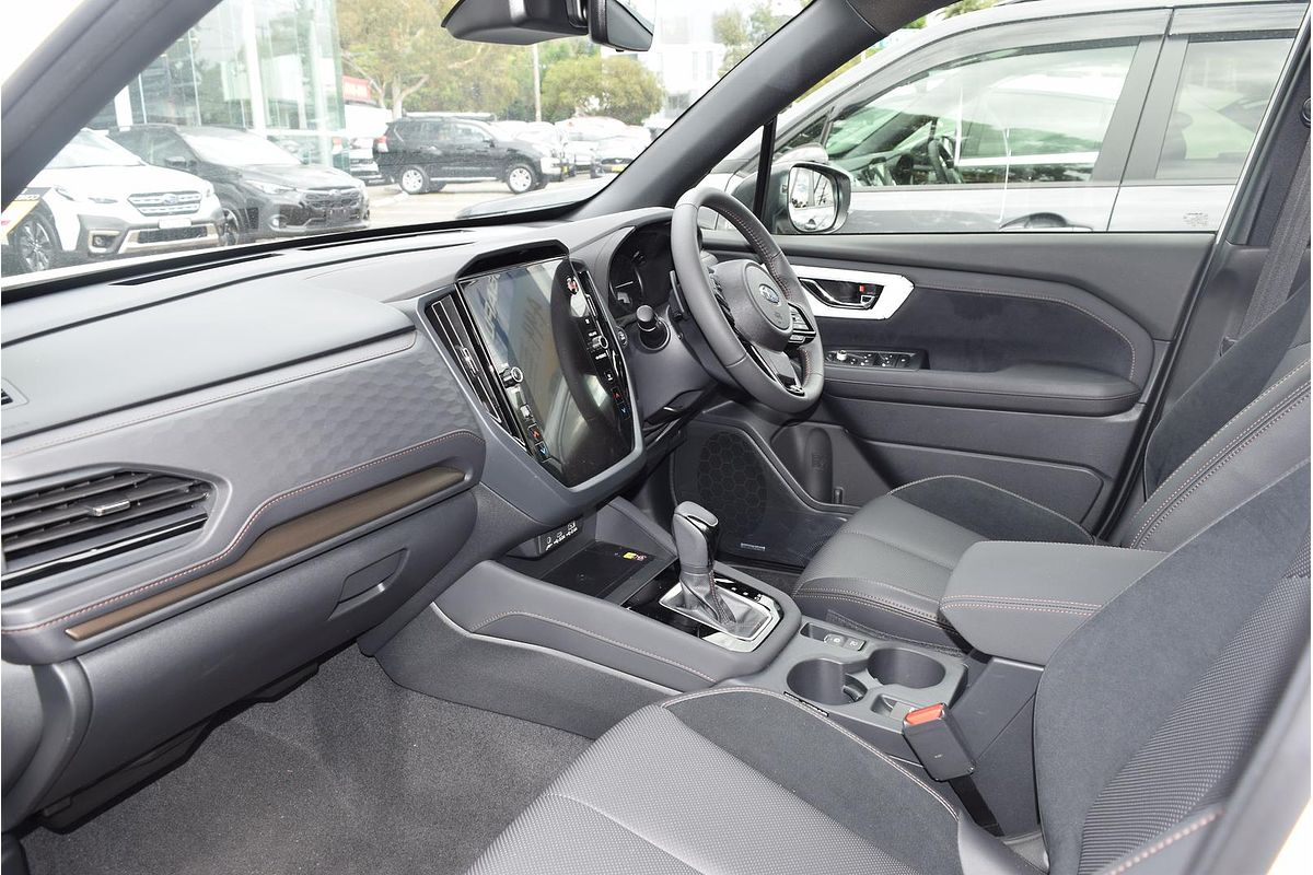 2025 Subaru Forester Touring S6