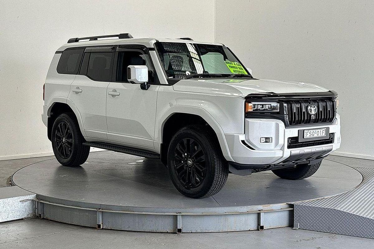 2025 Toyota Landcruiser Prado VX GDJ251R