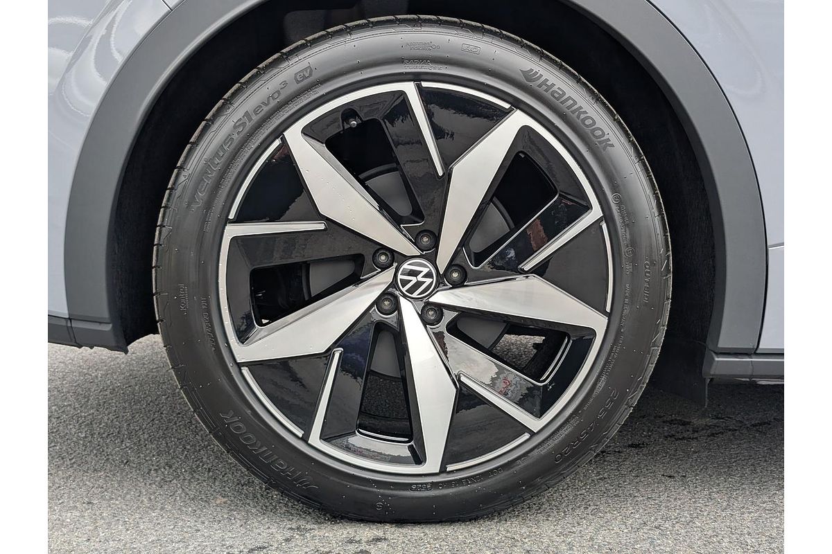 2025 Volkswagen ID.4 GTX E2