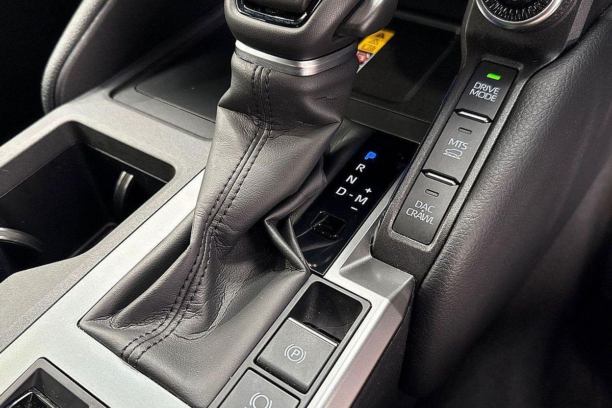 2025 Toyota Landcruiser Prado VX GDJ251R