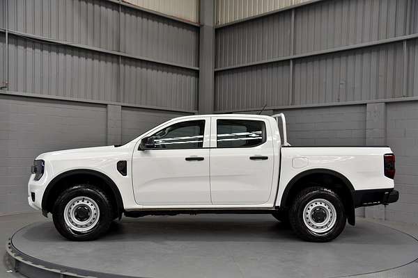 2025 Ford Ranger XL 4X4 2.0L