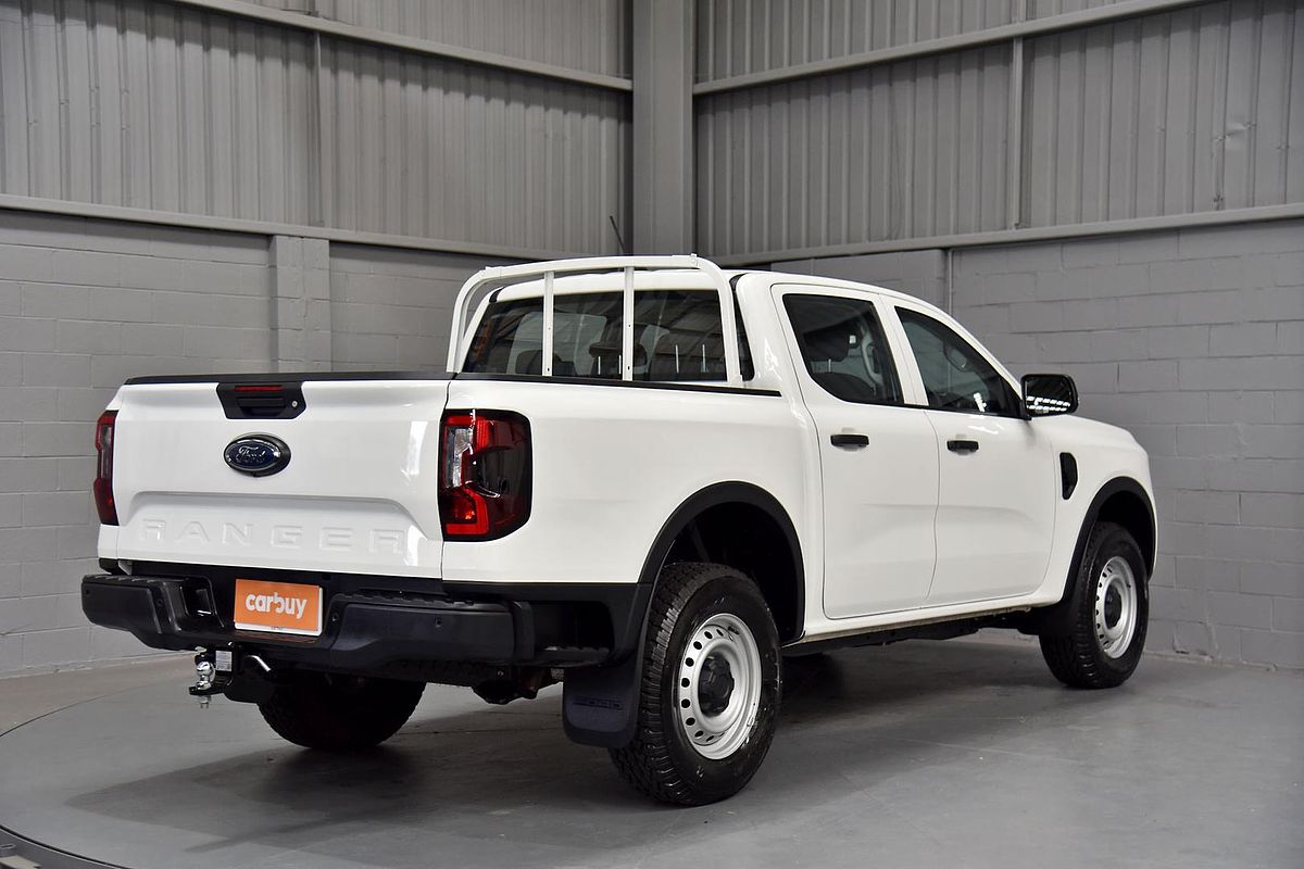 2025 Ford Ranger XL 4X4 2.0L