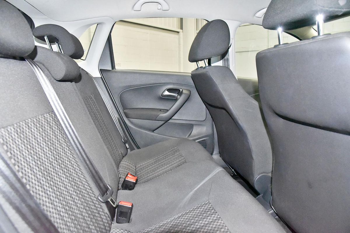 2016 Volkswagen Polo 66TSI Trendline 6R