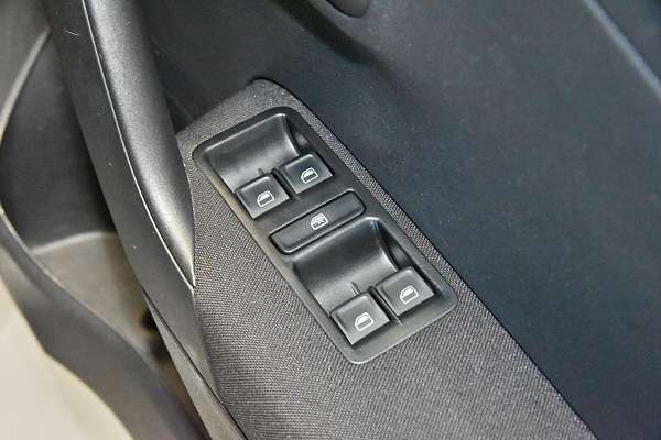 2016 Volkswagen Polo 66TSI Trendline 6R