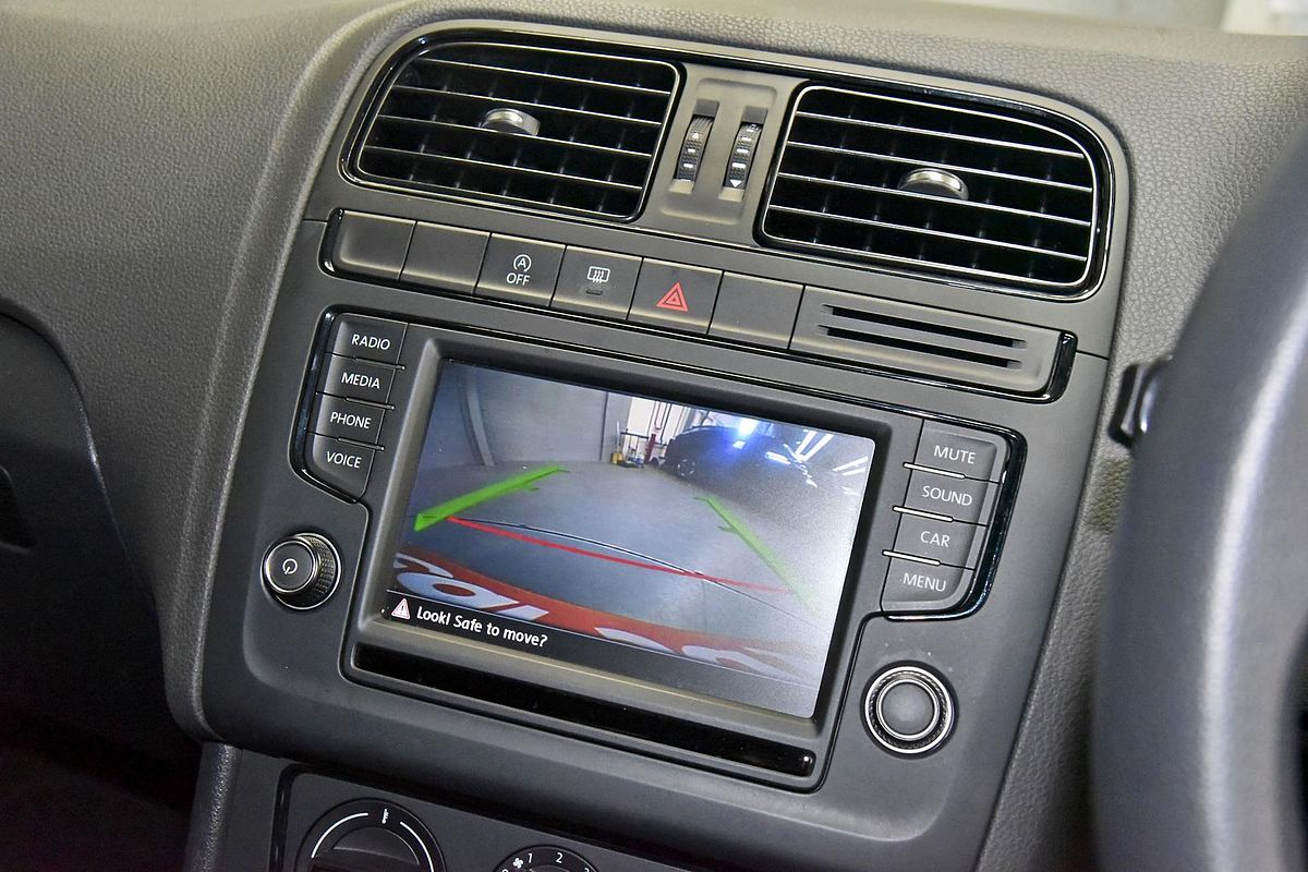 2016 Volkswagen Polo 66TSI Trendline 6R