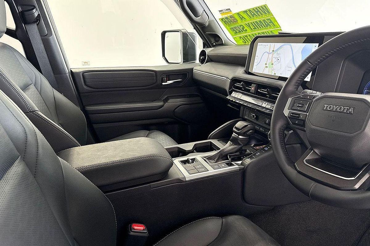 2025 Toyota Landcruiser Prado VX GDJ251R