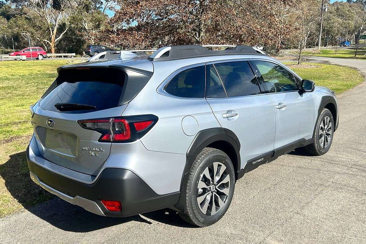2025 Subaru Outback AWD Touring XT 6GEN